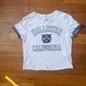 Hollister White Graphic Baby Tee